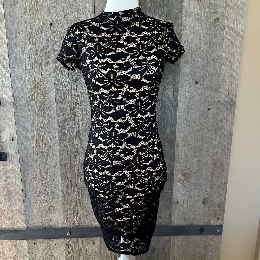 B Darlin Cocktail Dress Sixe 1/2 Black Lace